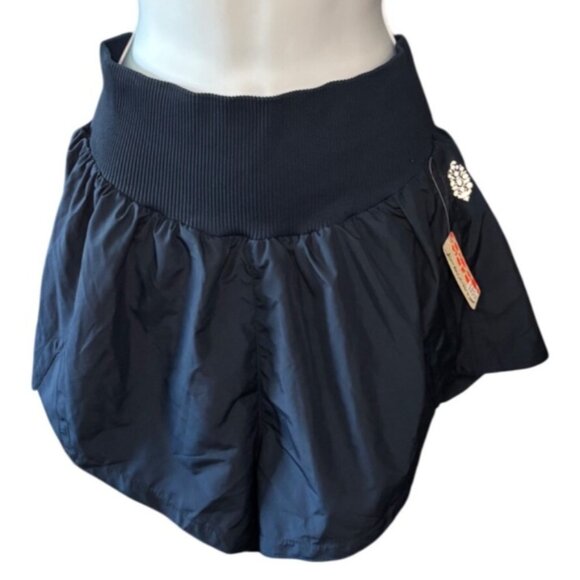 Free People Movement Carpe Diem Shorts Midnight Navy M NEW BIN ONLY - Picture 4 of 7